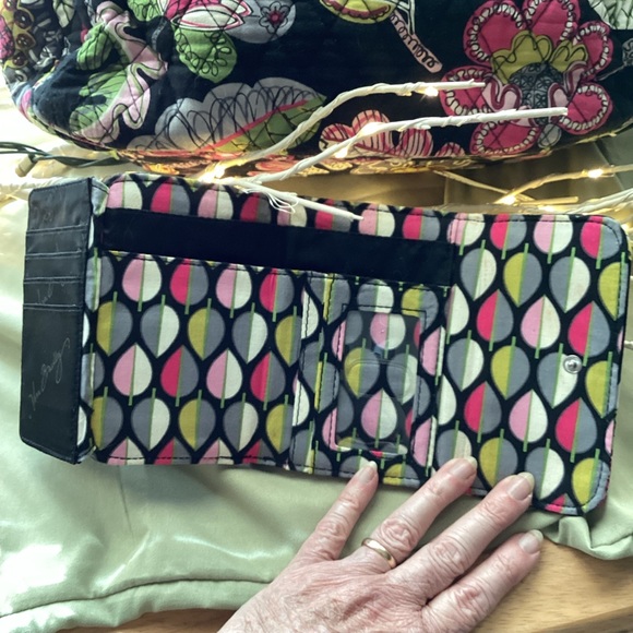 Vintage Vera Bradley Shoulder Tote Bag . (Wallet sold separately.) - Picture 4 of 12